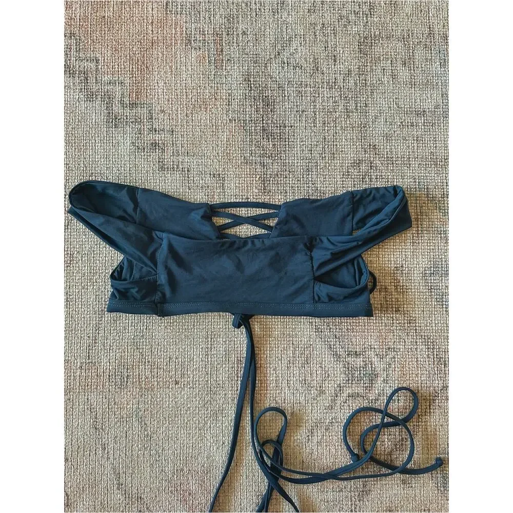 Frankies Bikinis Shiloh Top Medium Off the Shoulder Strappy Swim Blue
